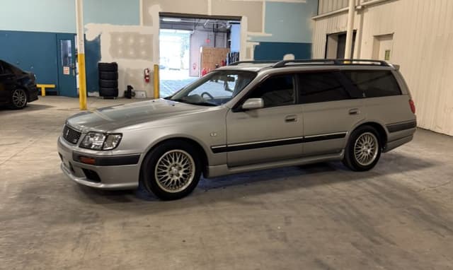 1997 Nissan Stagea JDM car for sale — photo 19 of 25