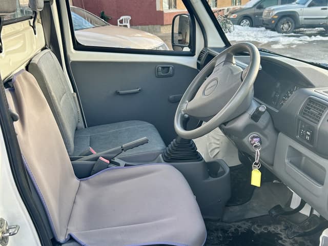 2007 Nissan JDM car for sale — photo 6 of 7