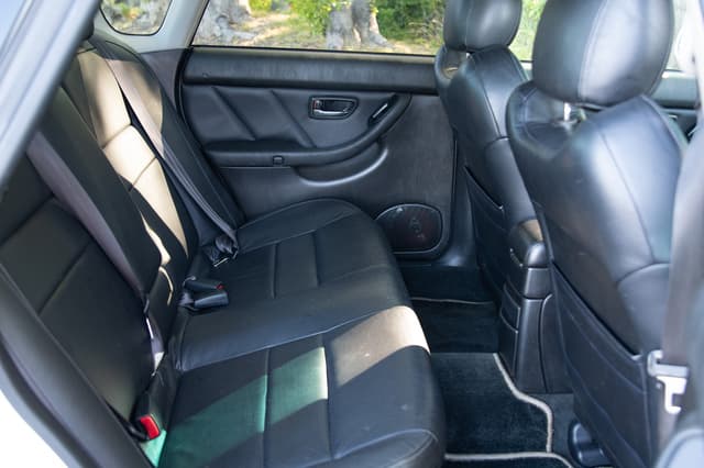 2001 Subaru Legacy JDM car for sale — photo 10 of 12