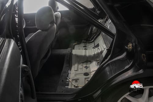 1991 Nissan Skyline JDM car for sale — photo 11 of 14