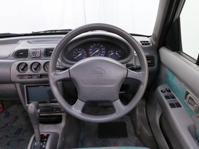 1998 Nissan March JDM car for sale — photo 12 of 25
