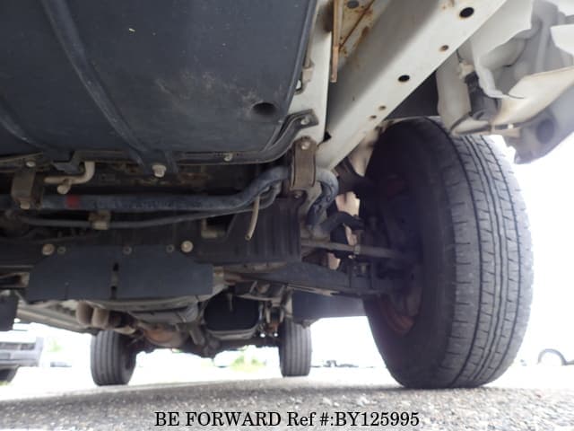 2002 Toyota HiAce JDM car for sale — photo 14 of 25