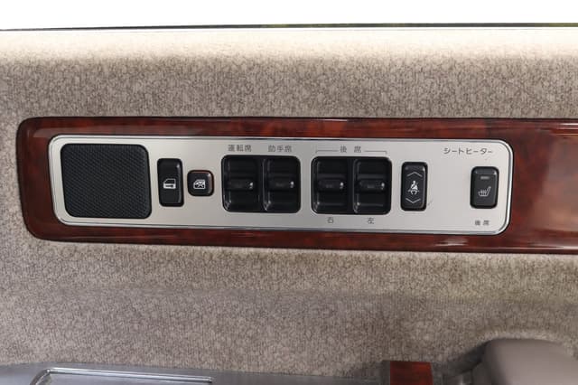 1997 Toyota Century JDM car for sale — photo 23 of 25