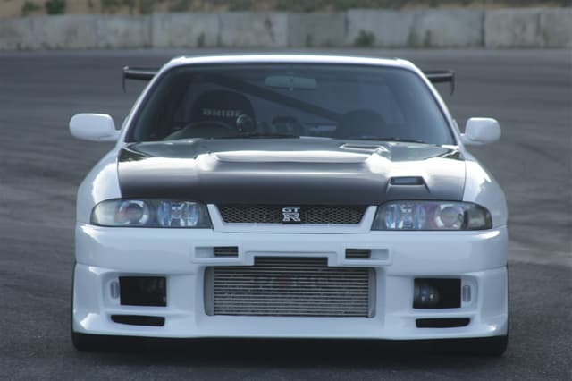 1997 Nissan Skyline JDM car for sale — photo 4 of 10