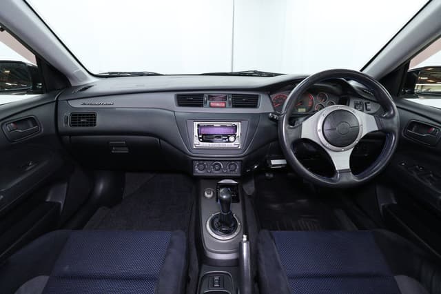2001 Mitsubishi Lancer Evolution JDM car for sale — photo 10 of 25
