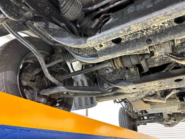 1997 Mitsubishi Minicab JDM car for sale — photo 19 of 25