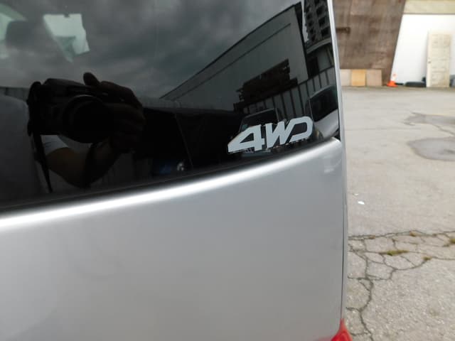 2006 Honda Stepwagon JDM car for sale — photo 6 of 8