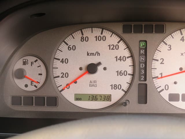 2000 Nissan Stagea JDM car for sale — photo 13 of 25