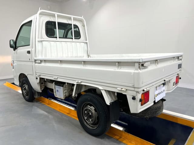 1998 Daihatsu Hijet JDM car for sale — photo 3 of 24