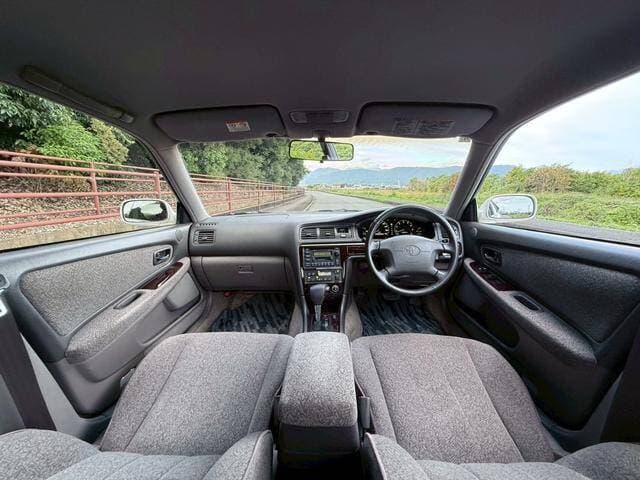 1998 Toyota Mark II JDM car for sale — photo 3 of 20
