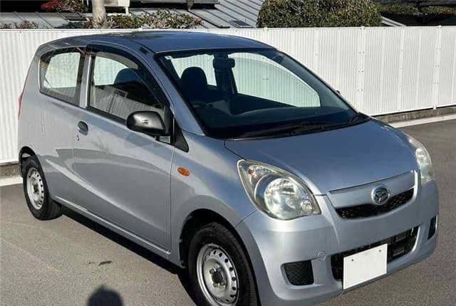 2011 Daihatsu Mira JDM car for sale — photo 6 of 25