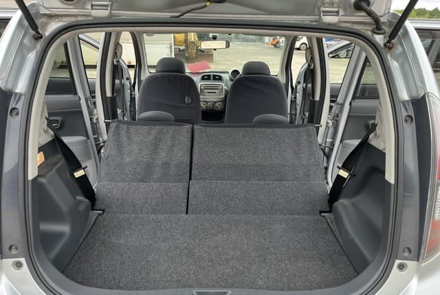 2009 Toyota JDM car for sale — photo 20 of 25