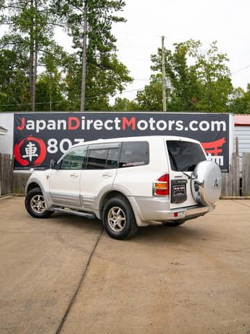 1999 Mitsubishi Pajero JDM car for sale — photo 2 of 16