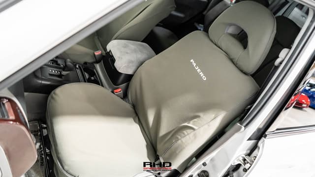 2001 Mitsubishi Pajero JDM car for sale — photo 17 of 25