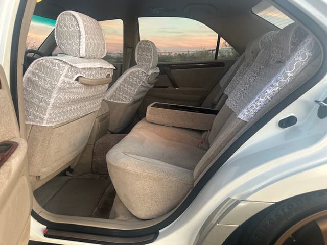 2000 Toyota Crown JDM car for sale — photo 9 of 25