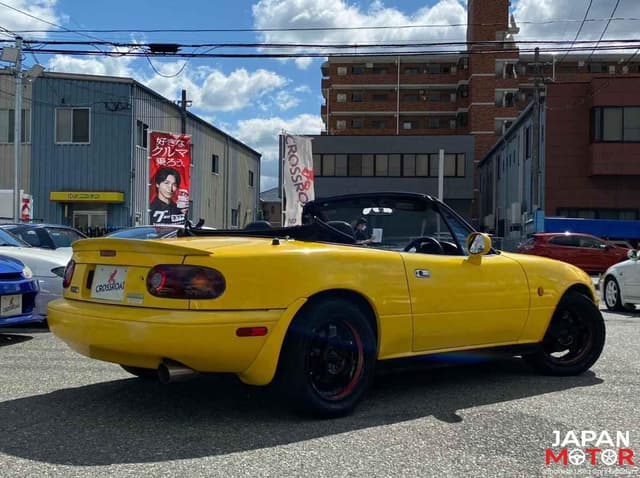 1994 Mazda Roadster (Eunos Roadster / MX-5) JDM car for sale — photo 2 of 11