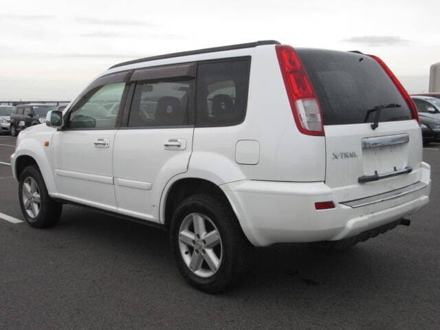 2001 Nissan X Trail JDM car for sale — photo 2 of 8
