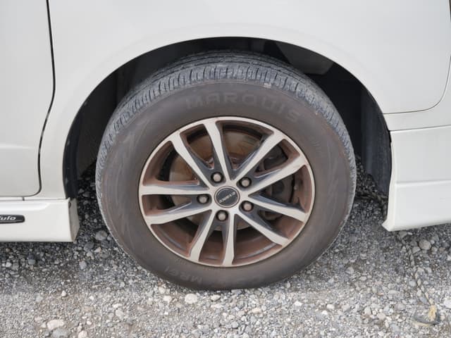 2001 Honda Stepwagon JDM car for sale — photo 23 of 25