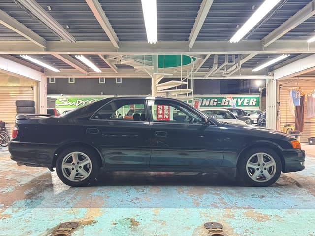 1999 Toyota Chaser JDM car for sale — photo 17 of 25