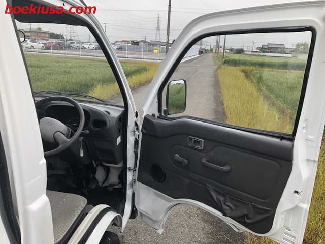 1994 Daihatsu Hijet JDM car for sale — photo 12 of 23