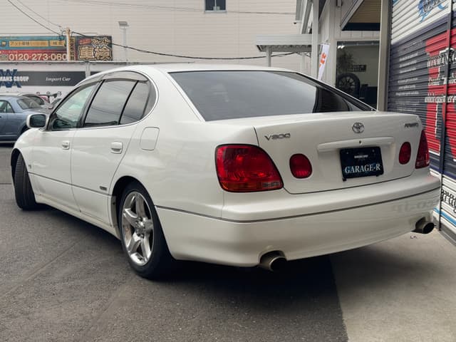 2001 Toyota Aristo JDM car for sale — photo 2 of 25