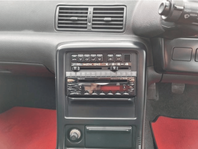 1990 Nissan Skyline JDM car for sale — photo 9 of 10