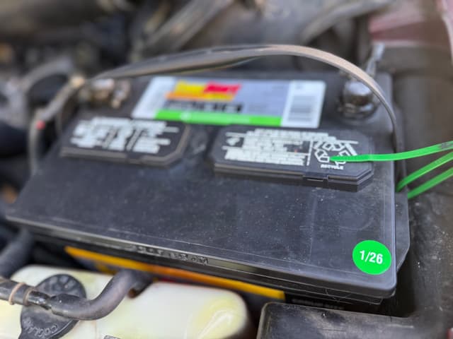1993 Toyota Hilux Surf JDM car for sale — photo 9 of 10