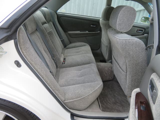 1996 Toyota Mark II JDM car for sale — photo 15 of 20
