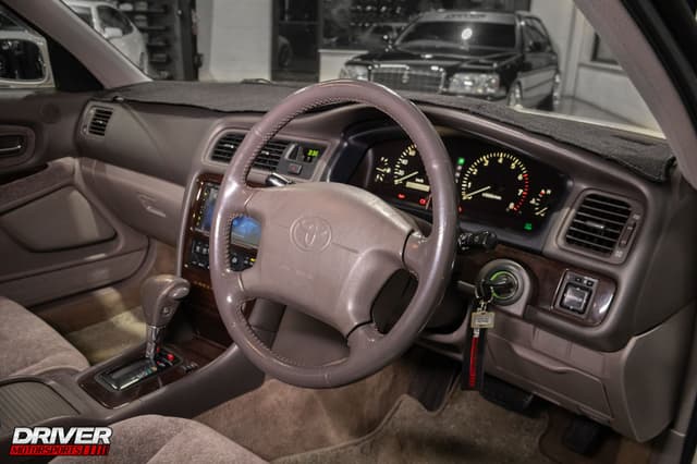1997 Toyota Cresta JDM car for sale — photo 13 of 25