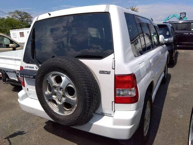1999 Mitsubishi Pajero JDM car for sale — photo 5 of 8