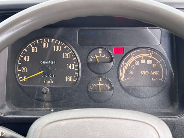 1999 Isuzu Elf JDM car for sale — photo 18 of 25