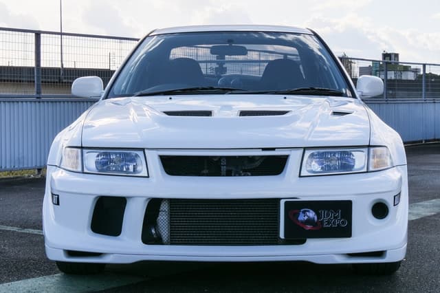 2000 Mitsubishi Lancer Evolution JDM car for sale — photo 8 of 25