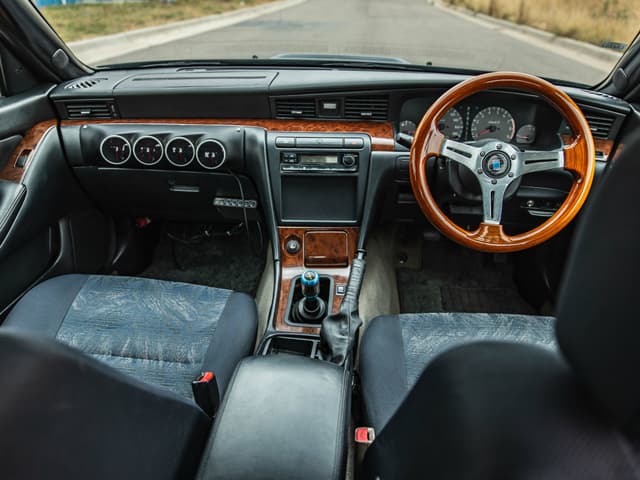 1997 Nissan Laurel JDM car for sale — photo 15 of 22