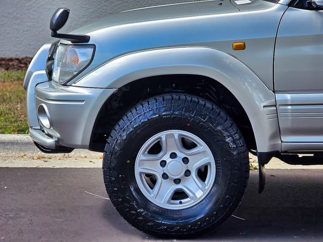 1998 Toyota Land Cruiser Prado JDM car for sale — photo 21 of 25