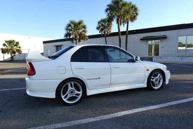 1996 Mitsubishi Lancer Evolution JDM car for sale — photo 10 of 18