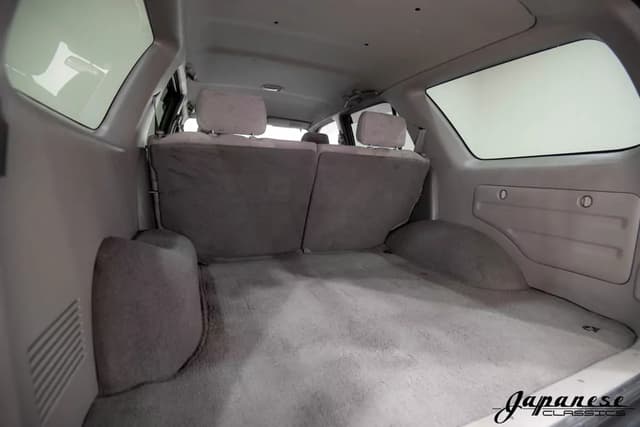 2000 Toyota Hilux Surf JDM car for sale — photo 23 of 25
