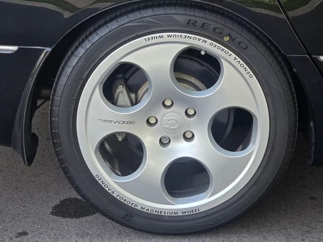 2000 Toyota Celsior JDM car for sale — photo 18 of 25