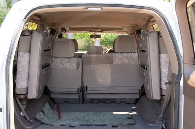 2001 Toyota Land Cruiser Prado JDM car for sale — photo 10 of 15