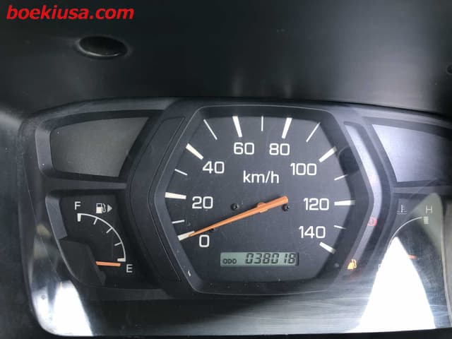 1999 Mitsubishi Minicab JDM car for sale — photo 18 of 21