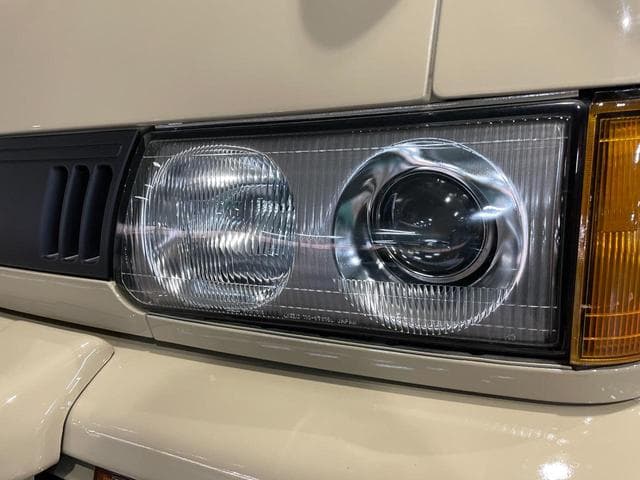 1991 Mitsubishi Delica JDM car for sale — photo 9 of 25