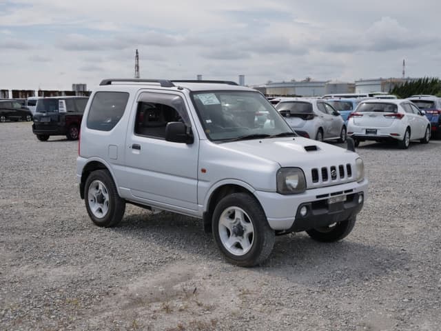 2001 Suzuki Jimny JDM car for sale — photo 3 of 25