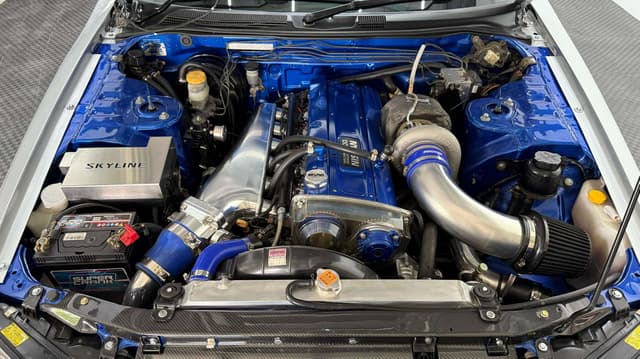 1998 Nissan Skyline JDM car for sale — photo 6 of 11