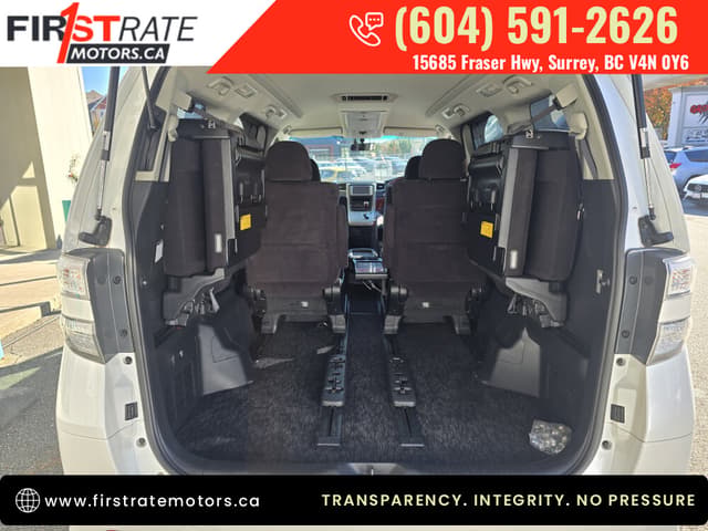 2009 Toyota Vellfire JDM car for sale — photo 14 of 16