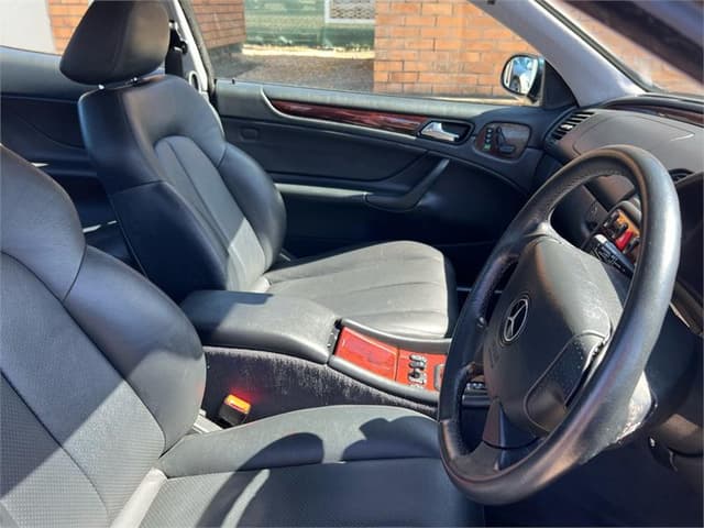 1998 Mercedes-Benz JDM car for sale — photo 15 of 17