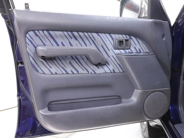 1996 Toyota Land Cruiser Prado JDM car for sale — photo 24 of 25