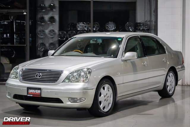 2001 Toyota Celsior JDM car for sale — photo 6 of 21