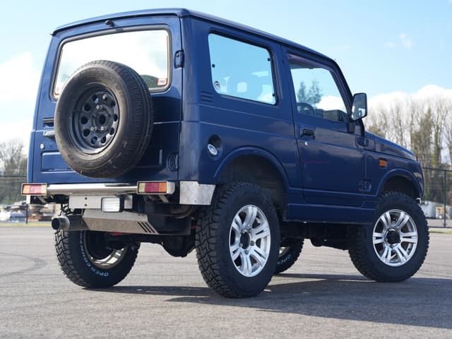 1996 Suzuki Jimny JDM car for sale — photo 10 of 10