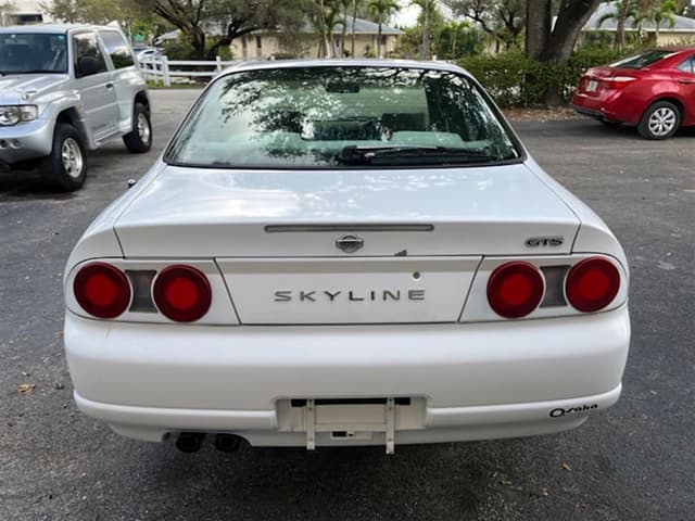 1997 Nissan Skyline JDM car for sale — photo 6 of 17