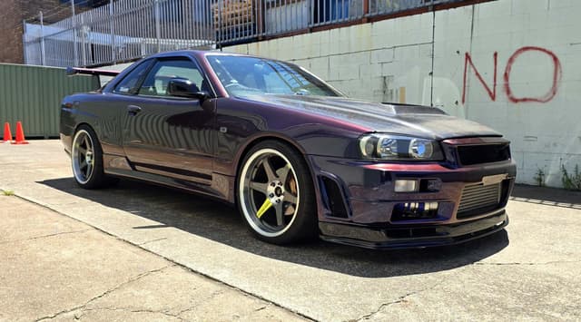 2000 Nissan Skyline JDM car for sale — photo 9 of 16