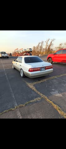 1997 Toyota Crown JDM car for sale — photo 4 of 5